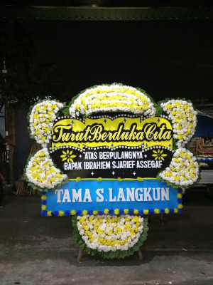 Papan Bunga Duka di Cihanjuang