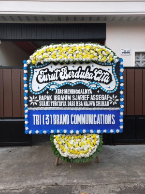 Papan Bunga Duka di Cihanjuang